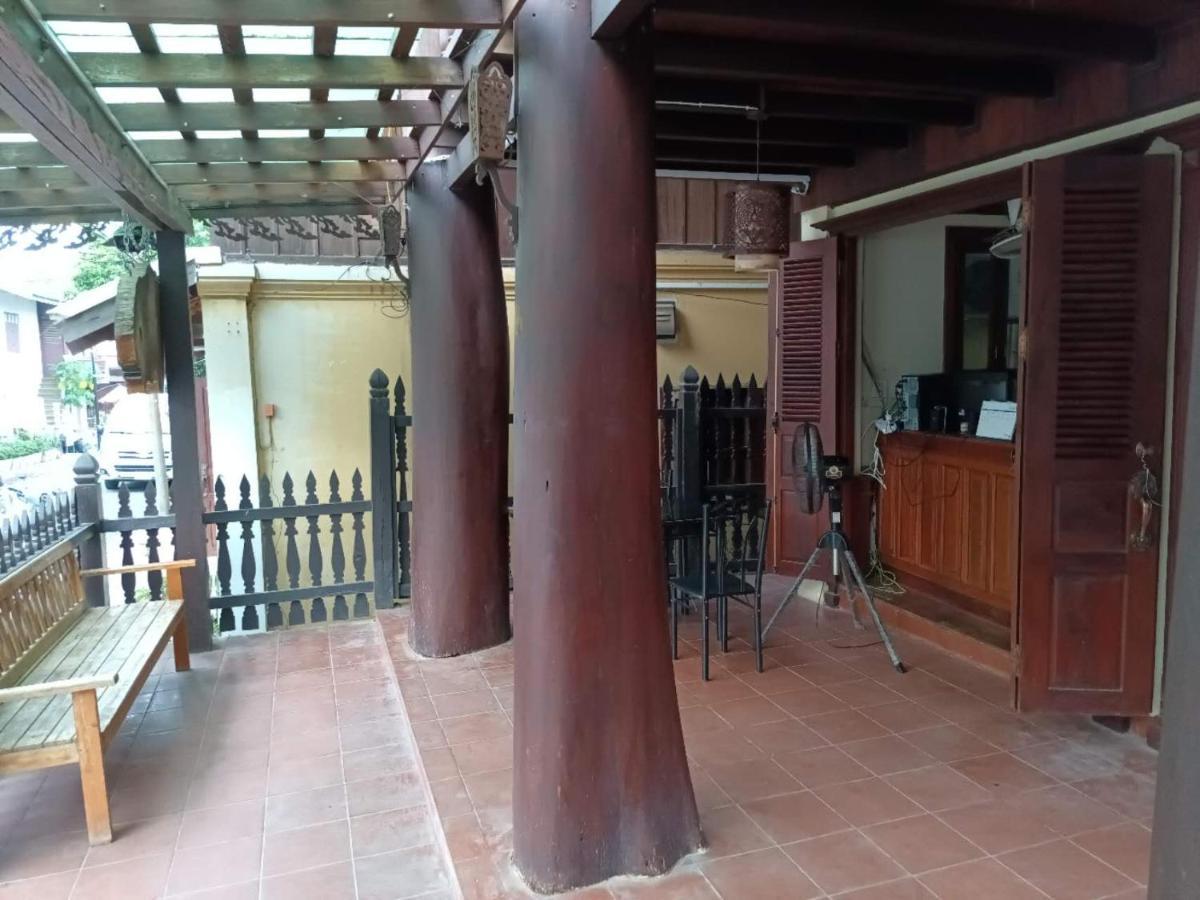 遗忘时光guesthouse Sky Dragon Guesthouse Λουάνγκ Πραμπάνγκ Εξωτερικό φωτογραφία